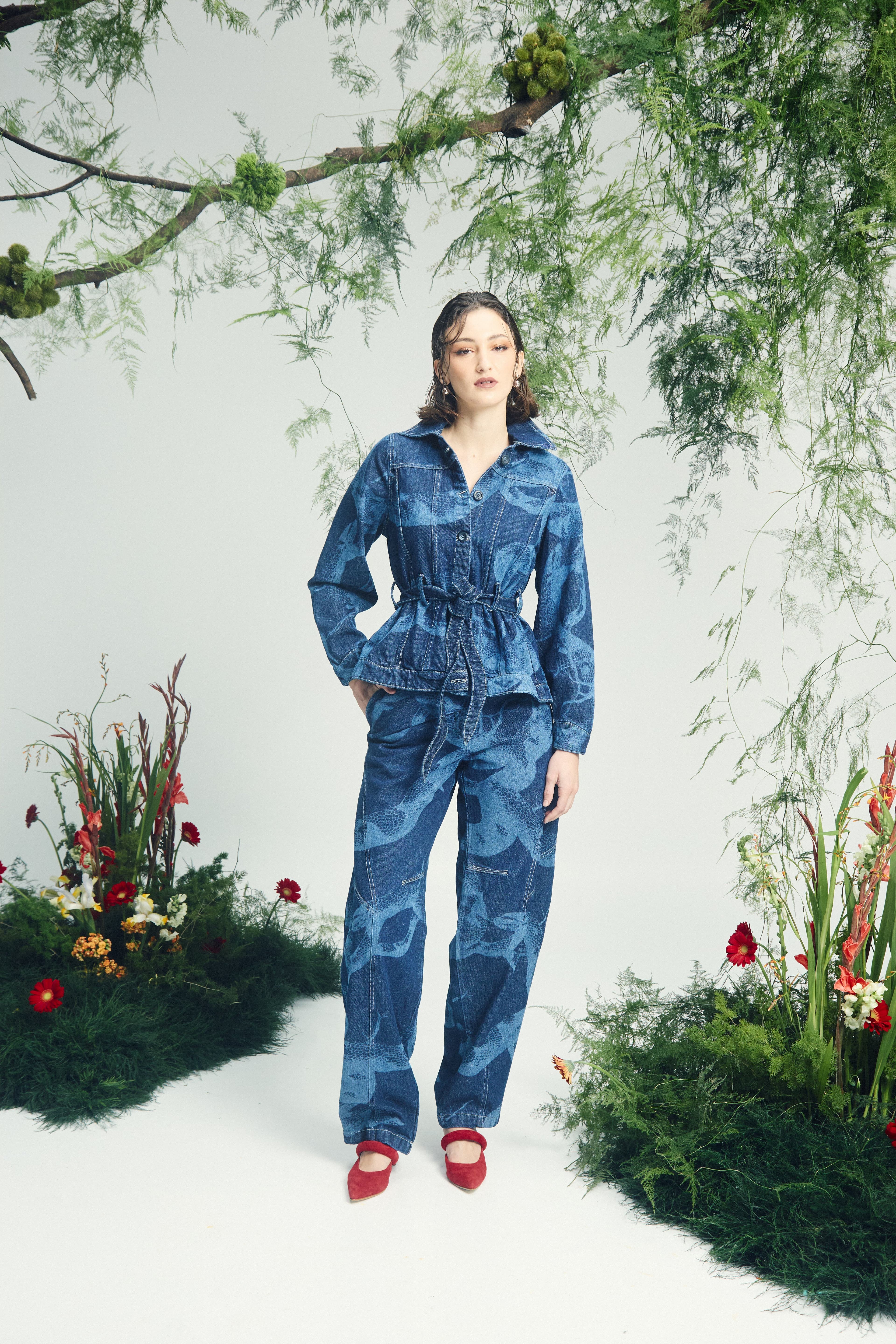 Jean Zaharian por ZIERRA LEONA — foto 1