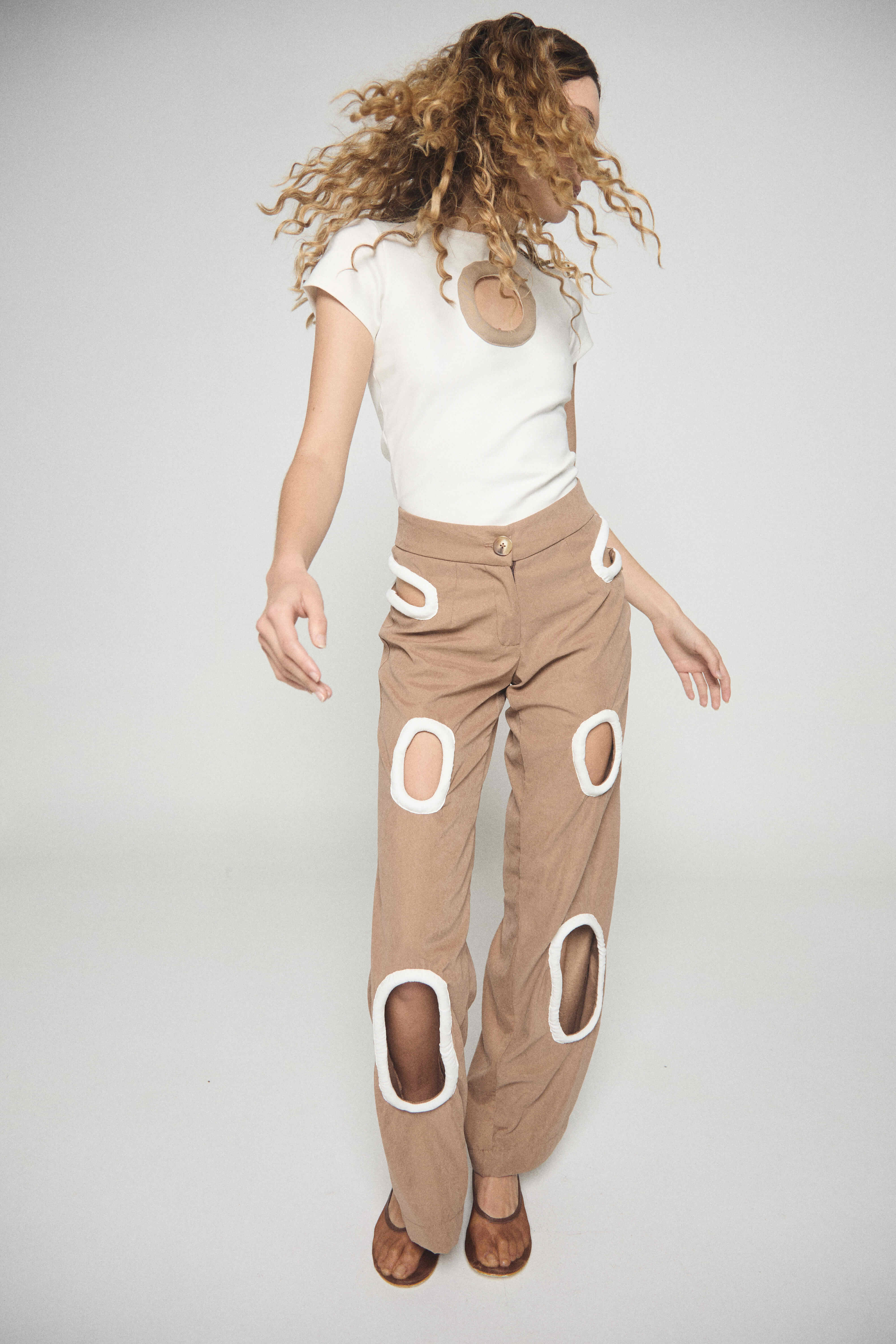 Pantalon Orangutan por ZIERRA LEONA — foto 2